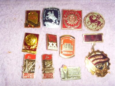 Лот: 892090. Фото: 1. значки 3. Сувенирные