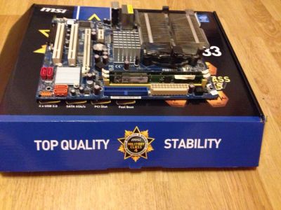 Лот: 8050534. Фото: 1. ASRock G31M-S + Память Kingston... Материнские платы