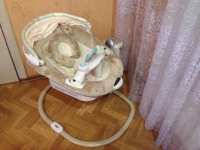 Лот: 6575632. Фото: 1. Graco Sweetpeace. Ходунки, прыгунки, качели