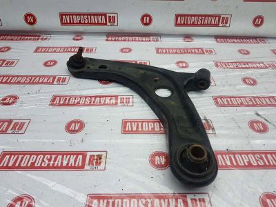 Лот: 20902023. Фото: 1. Рычаг подвески нижний Toyota Vitz... Ходовая, подвеска, рулевое управление