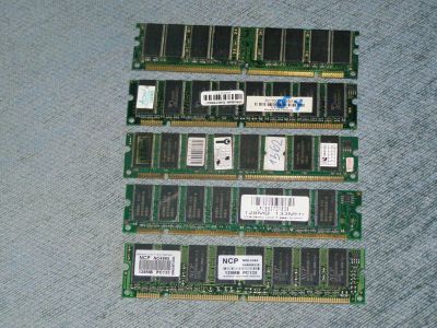 Лот: 4063546. Фото: 1. DIMM SDRAM PC133 5x 128MB = 640MB. Оперативная память