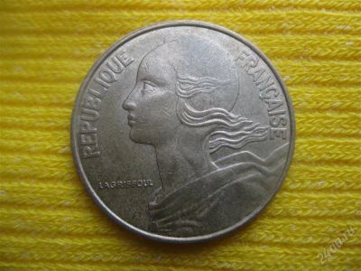 Лот: 1669282. Фото: 1. №25 Иностранные монеты.(состояние... Остальные страны
