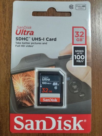 Лот: 20551126. Фото: 1. Карта памяти SD HC 32 GB SanDisk... Карты памяти