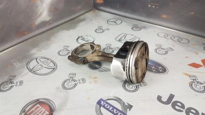 Лот: 23590696. Фото: 1. Поршень с шатуном Subaru Legacy... Двигатель и элементы двигателя