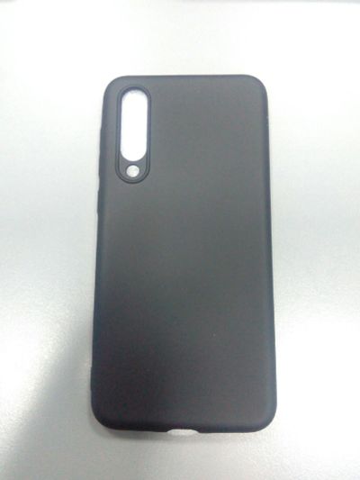 Лот: 14006375. Фото: 1. чехол Xiaomi Mi 9SE Черный , мягкий... Чехлы, бамперы