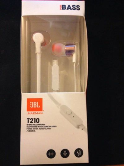 Лот: 11227717. Фото: 1. JBL T210 черный. Другое (бытовая техника)