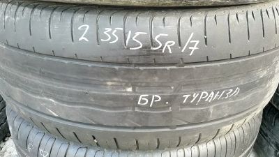 Лот: 16033320. Фото: 1. 235/55 R17 Bridgestone er-300... Шины