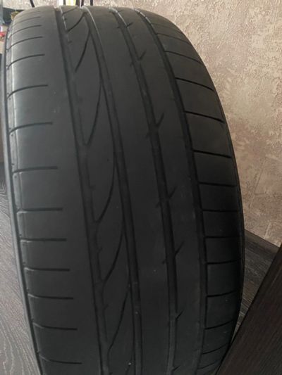 Лот: 16162831. Фото: 1. Шина Bridgestone Dueler H/P sport. Шины