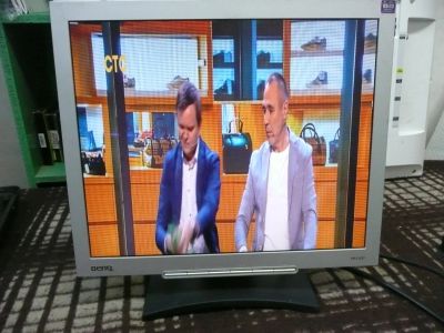 Лот: 20731264. Фото: 1. benq FP71G+ . рабочий. без проводов. ЖК-мониторы