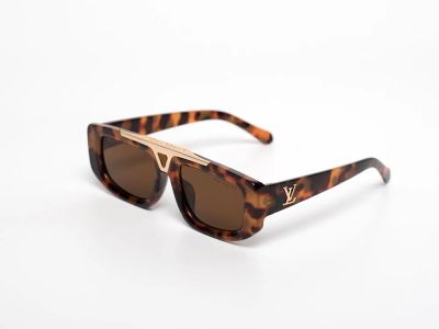 Лот: 21773776. Фото: 1. Очки Louis Vuitton. Очки солнцезащитные