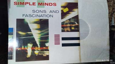 Лот: 17930027. Фото: 1. Винил: Simple Minds - 81(Virgin... Аудиозаписи