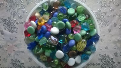 Лот: 12542389. Фото: 1. Продам цветную гальку из стекла... Грунты, украшения, наполнения
