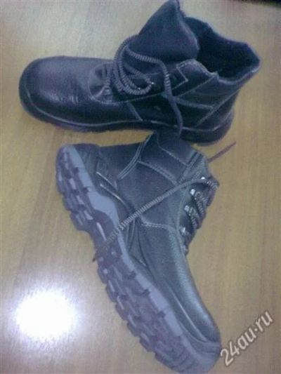 Лот: 1927911. Фото: 1. Ботинки новые р.44.Продажа-обмен... Спецодежда, спецобувь