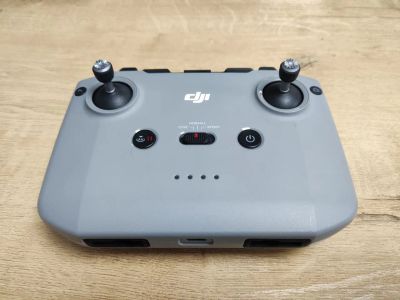 Лот: 19487084. Фото: 1. Пульт управления DJI Mini 2... Запчасти, комплектующие для квадрокоптеров