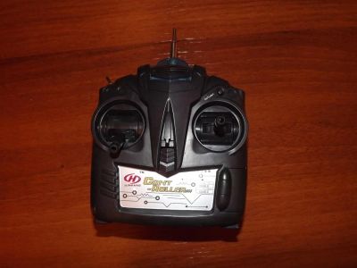 Лот: 3137725. Фото: 1. пульт от вертолета 40MHz отдам... Авиамоделизм
