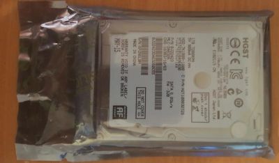 Лот: 10485615. Фото: 1. Hitachi Travelstar 7K1000 HTS721010A9E630... Жёсткие диски (HDD)
