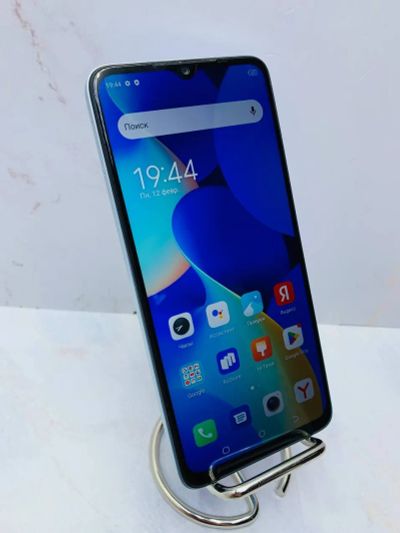 Лот: 21382038. Фото: 1. Смартфон Tecno Spark 10C 4/128... Смартфоны