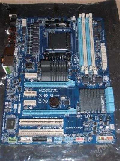 Лот: 2153114. Фото: 1. Gigabyte Socket-AM3+ GA-970A-D3. Материнские платы
