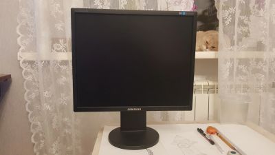 Лот: 16504444. Фото: 1. Монитор ЖК Samsung Самсунг 19. ЖК-мониторы