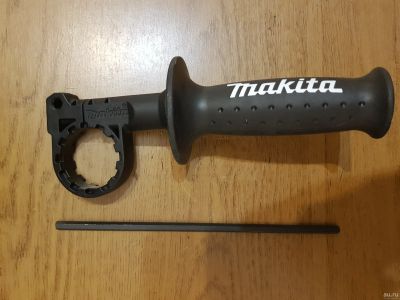 Лот: 17103323. Фото: 1. новая Ручка перфоратора Makita. Запчасти