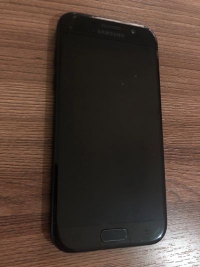 Лот: 15752159. Фото: 1. Samsung galaxy A5 2017. Смартфоны