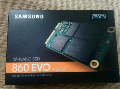 Лот: 16721575. Фото: 1. Samsung 860 EVO 250 GB (MZ-M6E250BW... SSD-накопители