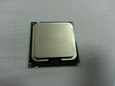Лот: 8685001. Фото: 1. Процессор Intel e3200 ( 2 ядра... Процессоры