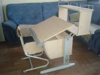Лот: 12460401. Фото: 1. Растущая парта-трансформер со... Столики, стулья, парты