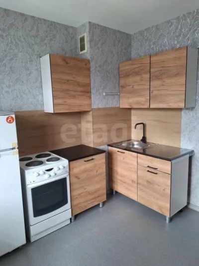 Лот: 25406880. Фото: 1. 1-комн. квартира , Красноярск... Квартиры, студии