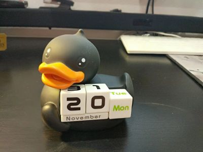 Лот: 10654125. Фото: 1. Уточка B.Duck календарь. Сувенирные мелочи
