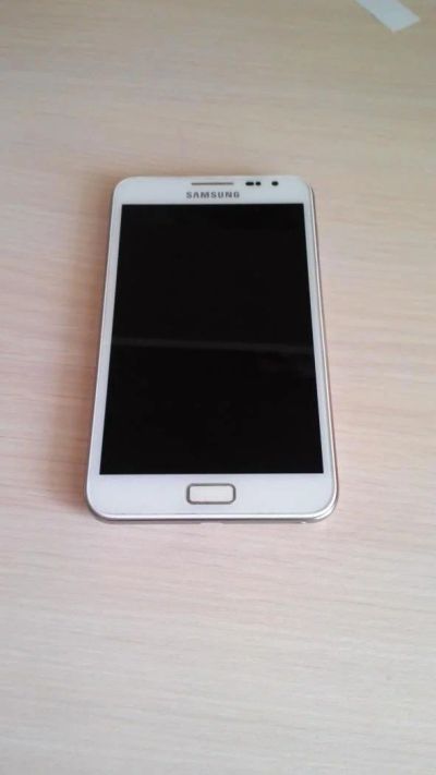 Лот: 4177203. Фото: 1. Samsung galaxy Note N7000. (Срочно... Смартфоны