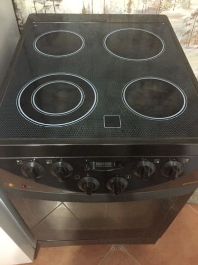Лот: 20868351. Фото: 1. Электрическая плита Gorenje. Плиты, духовые шкафы, варочные поверхности