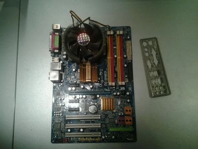 Лот: 9519772. Фото: 1. Комплект Материнская Плата Gigabyte... Материнские платы