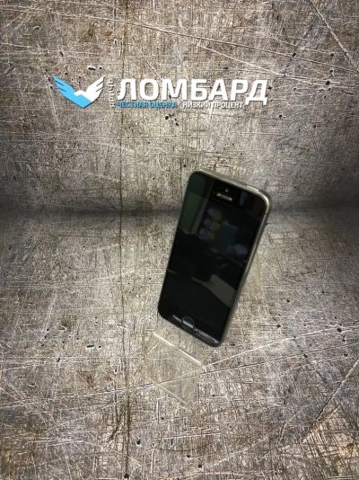 Лот: 15307455. Фото: 1. Смартфон Apple iPhone 5S 16GB... Смартфоны