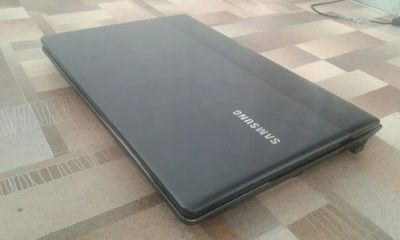 Лот: 7956560. Фото: 1. Ноутбук Samsung NP300E5C (Торг... Ноутбуки