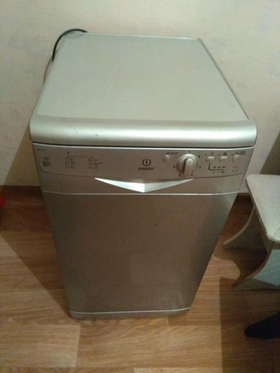 Лот: 9610516. Фото: 1. Посудомоечная машина Indesit DSG... Посудомоечные машины