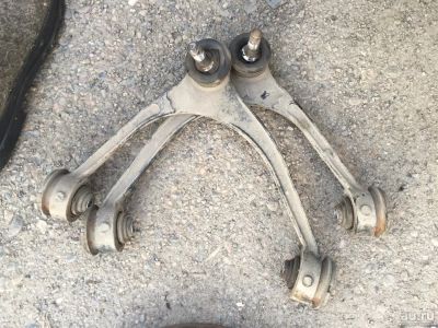 Лот: 10179876. Фото: 1. пара верхних рычагов Toyota Aristo... Ходовая, подвеска, рулевое управление