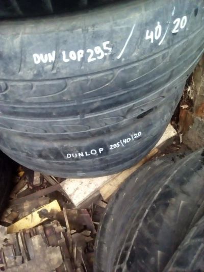 Лот: 10272537. Фото: 1. 295/40 R20 Dunlop пара. Шины