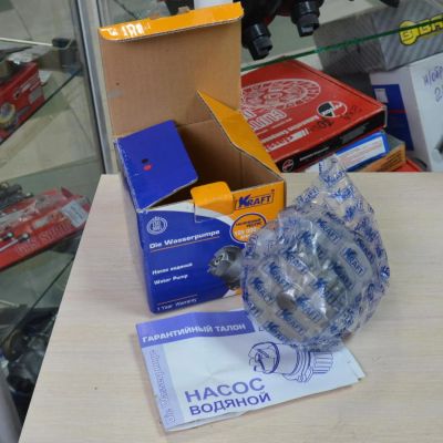 Лот: 10425314. Фото: 1. Водяной насос (помпа) для ВАЗ... Двигатель и элементы двигателя