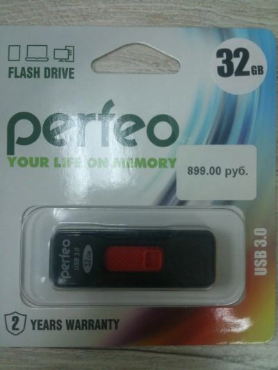 Лот: 9552447. Фото: 1. Флэш-диск 32Gb Perfeo USB 3.0. Карты памяти