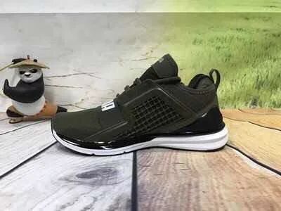 Лот: 10901317. Фото: 1. Кроссовки Puma Ignite Limitless. Кеды, кроссовки, слипоны