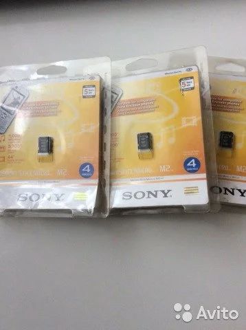 Лот: 9529099. Фото: 1. Карта памяти Memory Stick Micro... Карты памяти