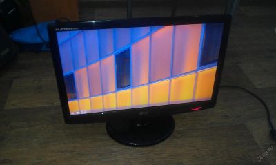 Лот: 5907634. Фото: 1. монитор lg w2043s 20 дюймов. ЖК-мониторы