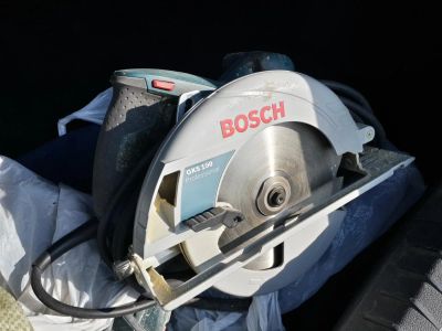 Лот: 8084380. Фото: 1. Ручная циркулярная пила Bosch... Электроинструмент