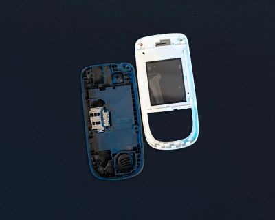 Лот: 19823594. Фото: 1. Корпус Nokia 2220 серебро (AAA... Другое (запчасти, оборудование)
