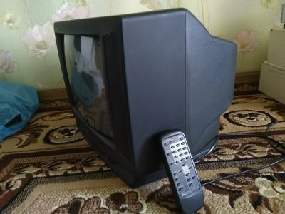 Лот: 14501725. Фото: 1. Телевизор JVC 14" с рубля. Телевизоры