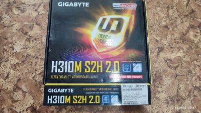 Лот: 25851075. Фото: 1. Материнская плата Gygabyte H310M... Материнские платы