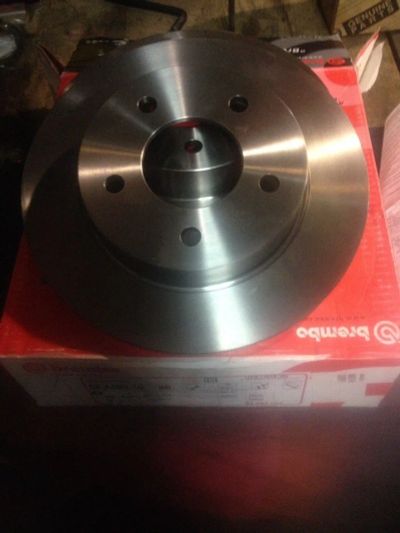 Лот: 11537948. Фото: 1. Диски задние Brembo 08.A029.10... Тормозная система