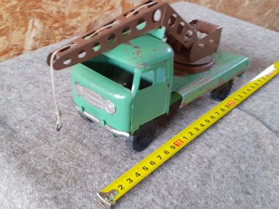Лот: 24401997. Фото: 1. машинка УАЗ головастик с краном... Игрушки