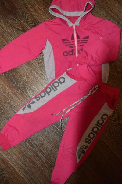 Лот: 10858681. Фото: 1. костюм adidas , или обмен. Спортивная одежда